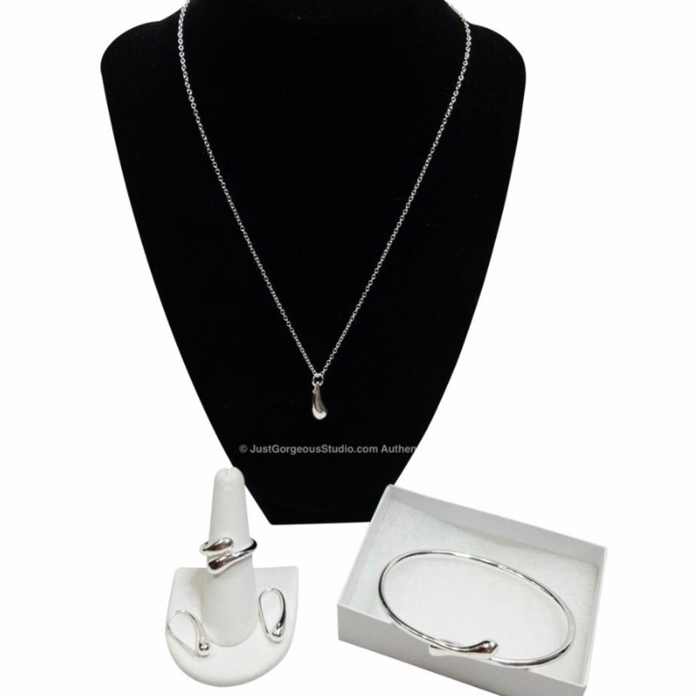 4PIECE Silver Plated Matching Teardrop Jewelry Set